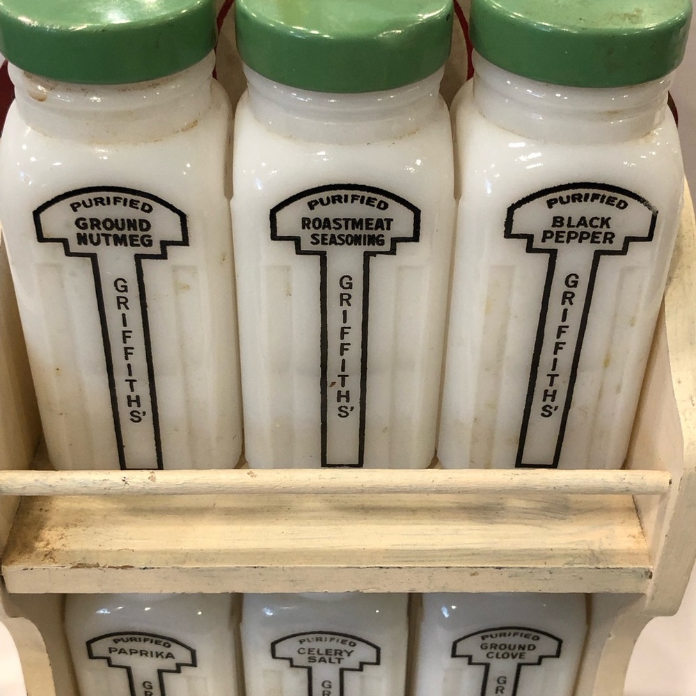 Vintage Griffith's Spice Jar Set In Holder Green Lids Used Milk White Rare-Read - Picture 3 of 16
